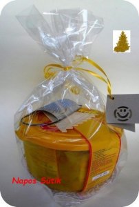 Karacsonyi_ajandekcsomag_1